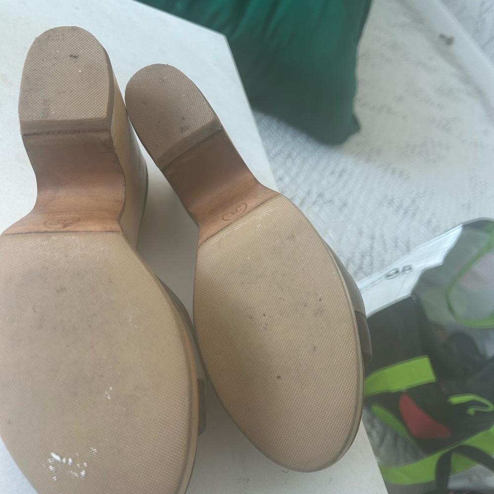 Chanel Women's  Tan Slide Sandals - Picture 5 of 9